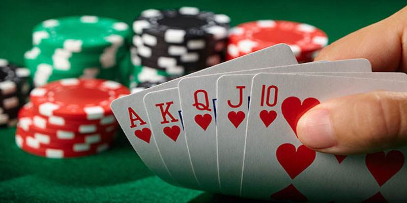 Tham khảo mẹo chơi Poker online Abc8 để xác suất chiến thắng cao nhất